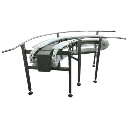 Curved chain-driven crate conveyor