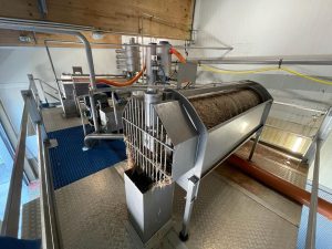 Dutch-Poultry-tech-waste-handling-system